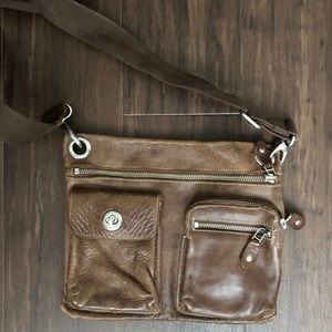 Brown Roots leather purse